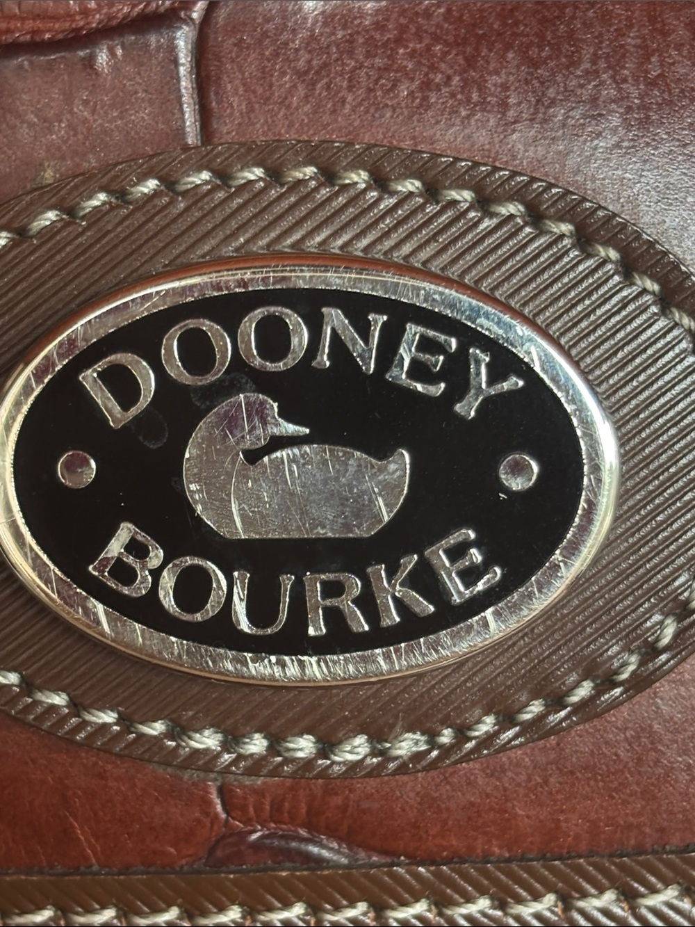 Vintage Dooney & Bourke Bayou Alligator Embossed Brown Leather Crossbody Bag, - Picture 5 of 15